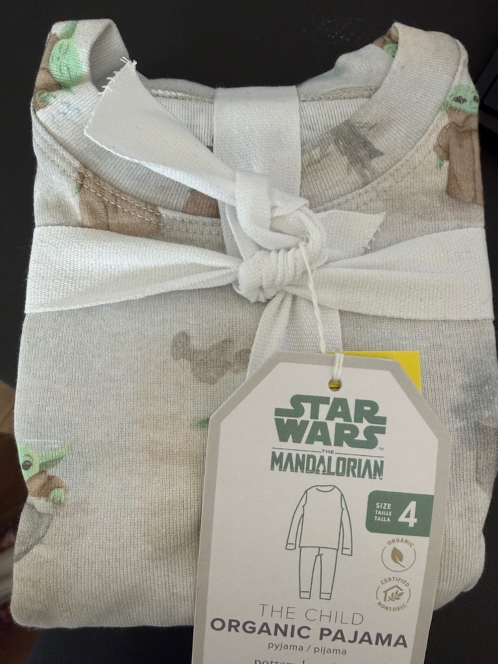 Star Wars The Mandalorian Organic Pajama Set - Light Gray with Green Accents